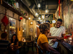 8 Classic Romantic Milwaukee Date Nights