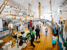 Discovery World - Great Lakes Schooner Exhibit