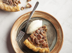Katie Fogle's Kentucky Derby Pecan Pie