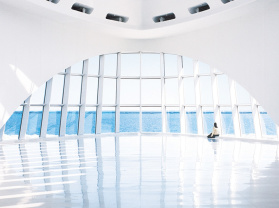 Milwaukee Art Museum Water Woman