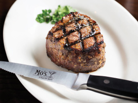 Mo's . . . A Place for Steaks