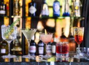 10 Cocktail Destinations for a Night Out
