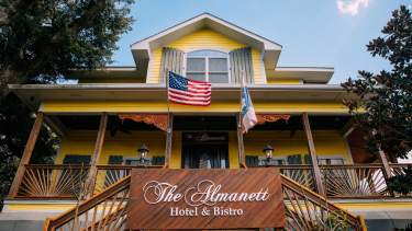 Almanett Hotel & Bistro