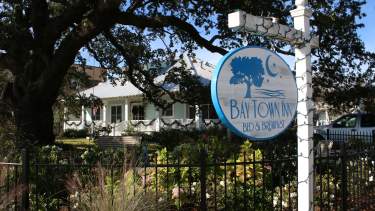 BAY TOWN INN 3