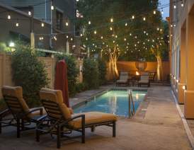 Hampton Inn New Orleans - St. Charles Avenue Pool