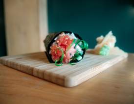 Bluefin Toro Handroll - Sukeban