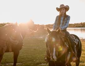 Taylor Thoman on horse