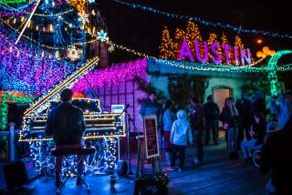 Where to See Holiday Lights in Austin