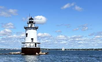 The Ultimate 3-Day Summer Itinerary for a Weekend Getaway in Warwick, RI