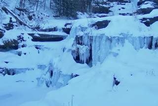 Live Webcam View from Ledges Hotel in Hawley