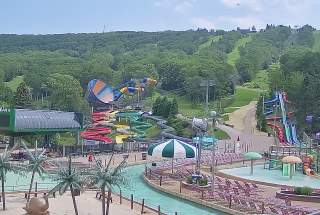 Live Webcam View of Camelbeach's Lazy River