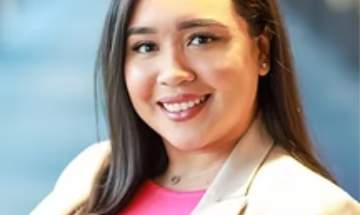 Stephanie's Head Shot