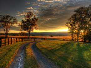 Three Scenic Fall Drives Through Loudoun