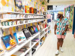 Palm Springs Holidays Shopping Guide