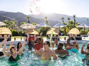 Spring in Palm Springs Getaway Guide