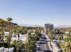 A Guide to Palm Springs for First-Timers