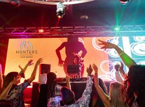 Exploring the Arenas District: Palm Springs' Vibrant LGBTQ+ Hub