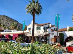 La Plaza: The Heart of Historic Palm Springs