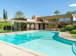 Live Like a Star: Rent a Hollywood Home in Palm Springs