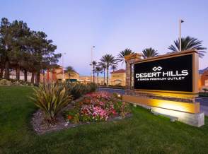 Desert Hills Premium Outlets Complete Guide