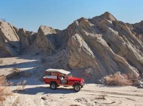 red jeep tours