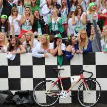 Little 500 fans