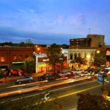 Franklin Street downtown Chapel Hill.JPG