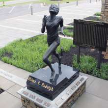 Wilma Rudolph Bronze Statue