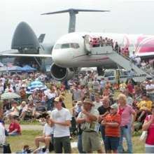 Crowd with Delta jet