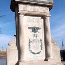 MemorialBridge2