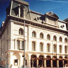 VictoriaOutside