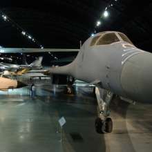 b 1B bomber 1024x667