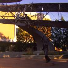wright_flyer_sculpture
