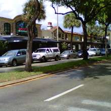 Las Olas Blvd (low-res)
