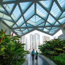 HCC - Concourse & Roof View