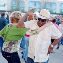 Downtown Alive! dancers