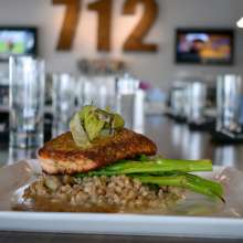 712 eat + drink