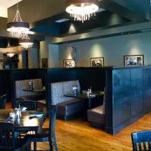 Johnny’s Italian Steakhouse