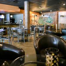 Nosh Restaurant and Wine Lounge