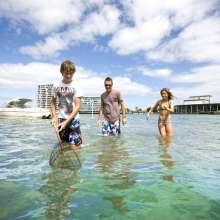 Crabbing in Mandurah