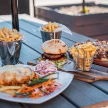 Dwelly Pub