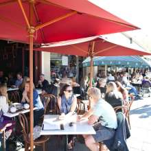 Fremantle-street-scene