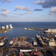 Busy petroleum docks