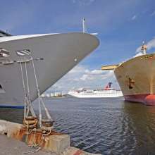 Ships in Midport