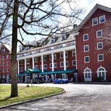 Exterior of Gideon Putnam in Saratoga NY