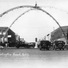 Arches at PCH and Main 1930s
