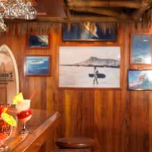 Duke's Barefoot Bar