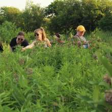 Foraging Session at Horn Farm Center