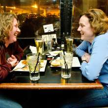 White Rose Bar & Grill