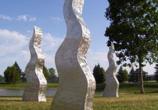 Triptych Wave Form